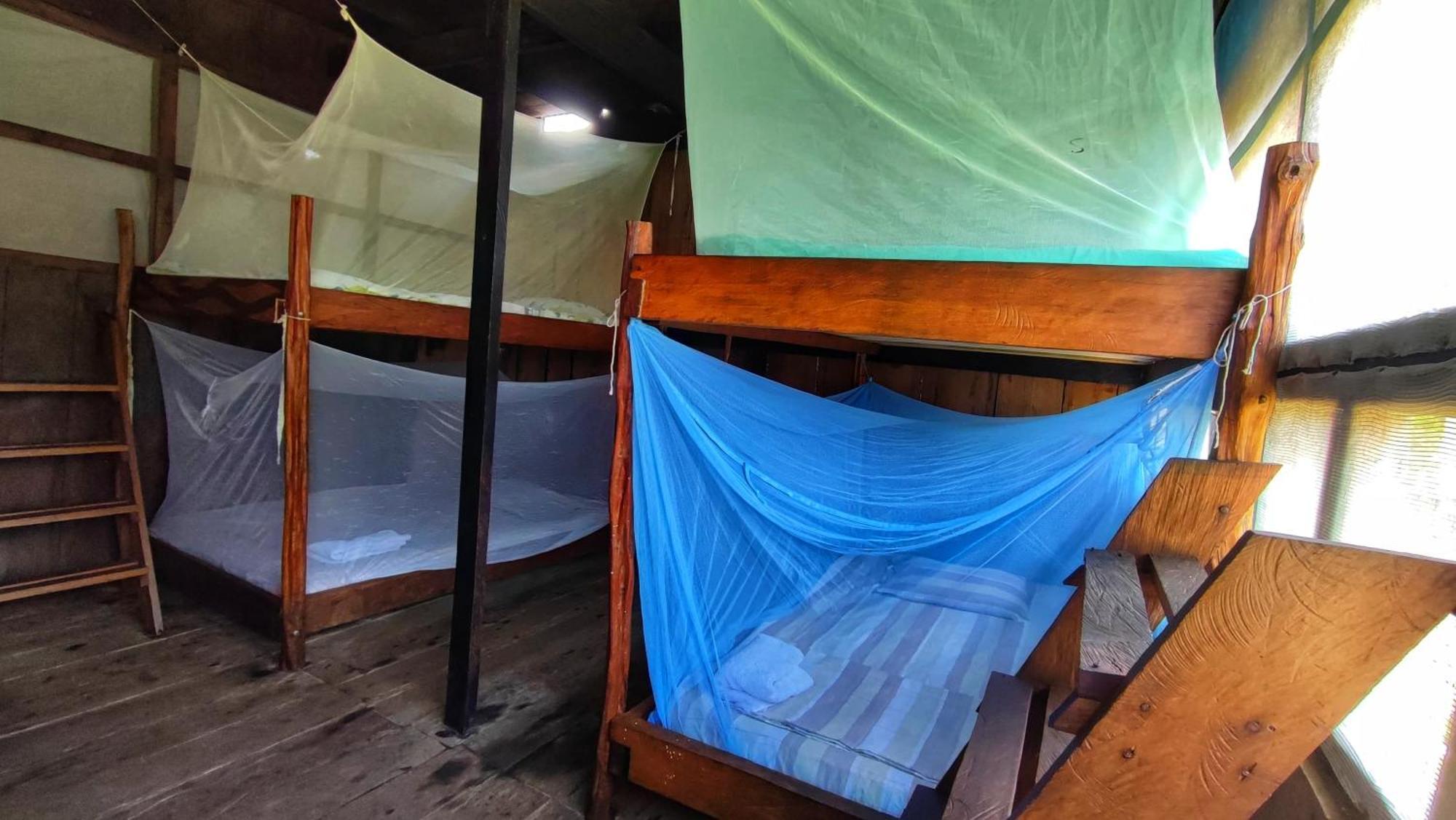 Hospedaje Y Tours Reina Arriera Amazonas Colombia Macedonia المظهر الخارجي الصورة