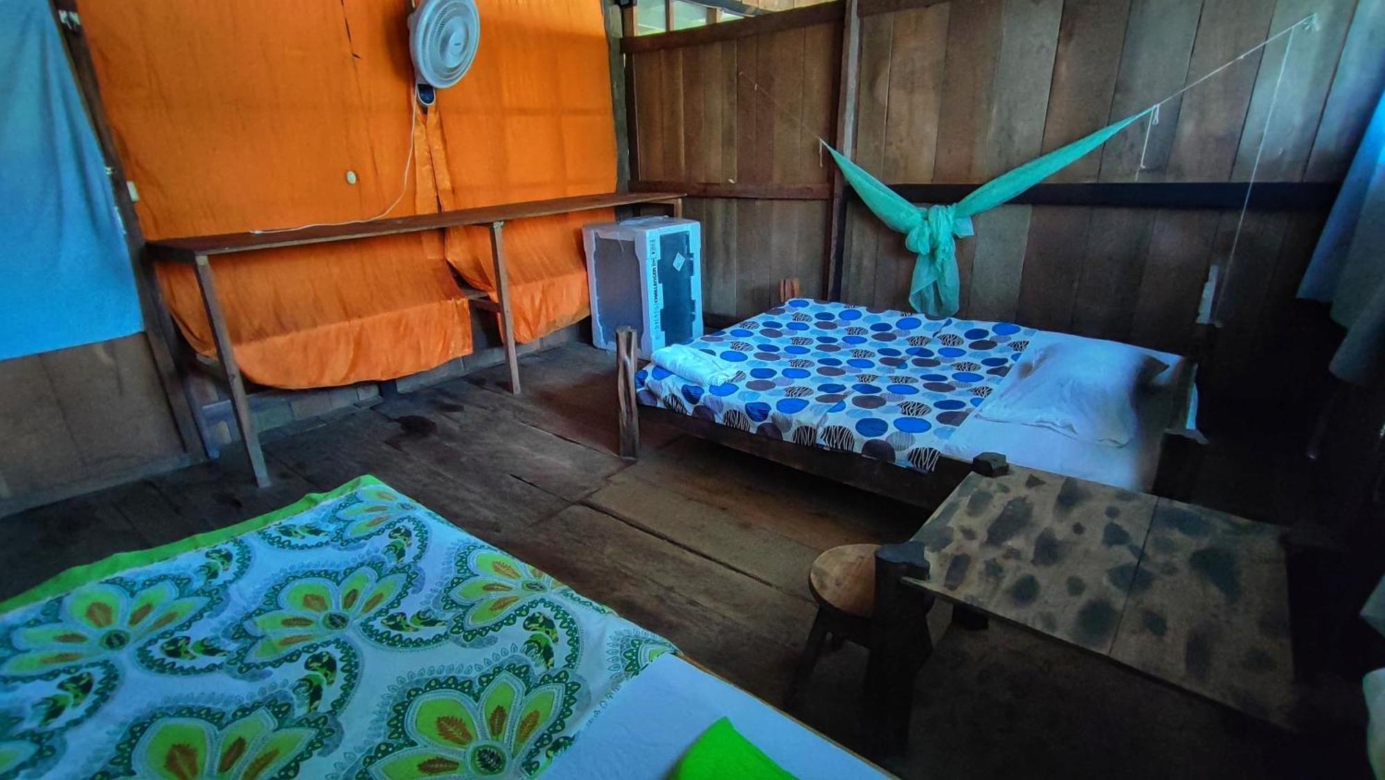 Hospedaje Y Tours Reina Arriera Amazonas Colombia Macedonia المظهر الخارجي الصورة